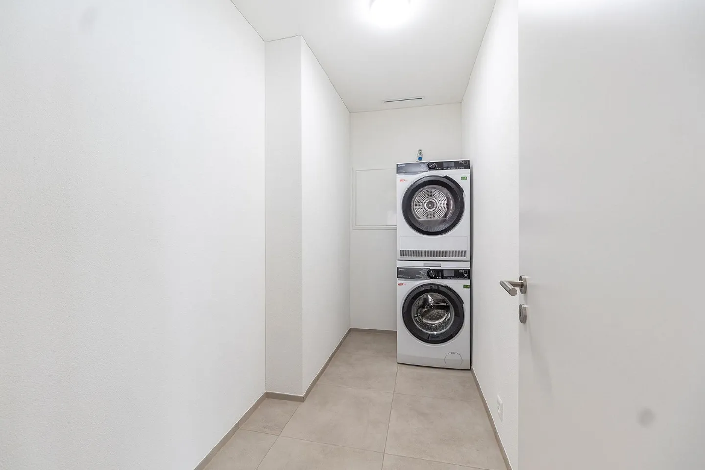 SPECIALE - 1 camera in omaggio - Appartamento nuovo e moderno nel sand... - Foto 12 di 13