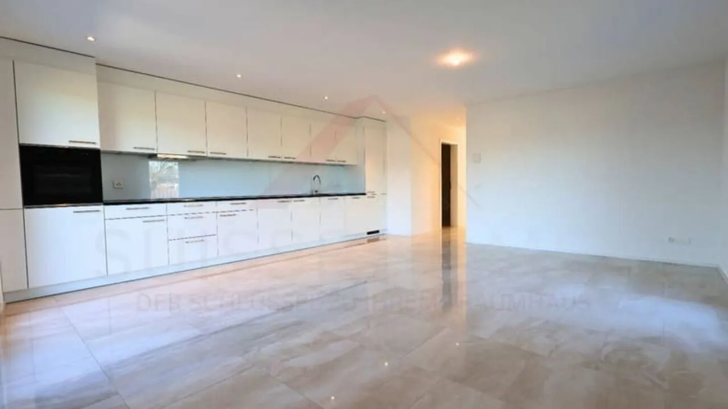 Wohnen mit Weitblick - moderne 3.5-Zimmer-Attikawohnung in Gurmels mit 45 m² Terrasse - Foto 2 von 11