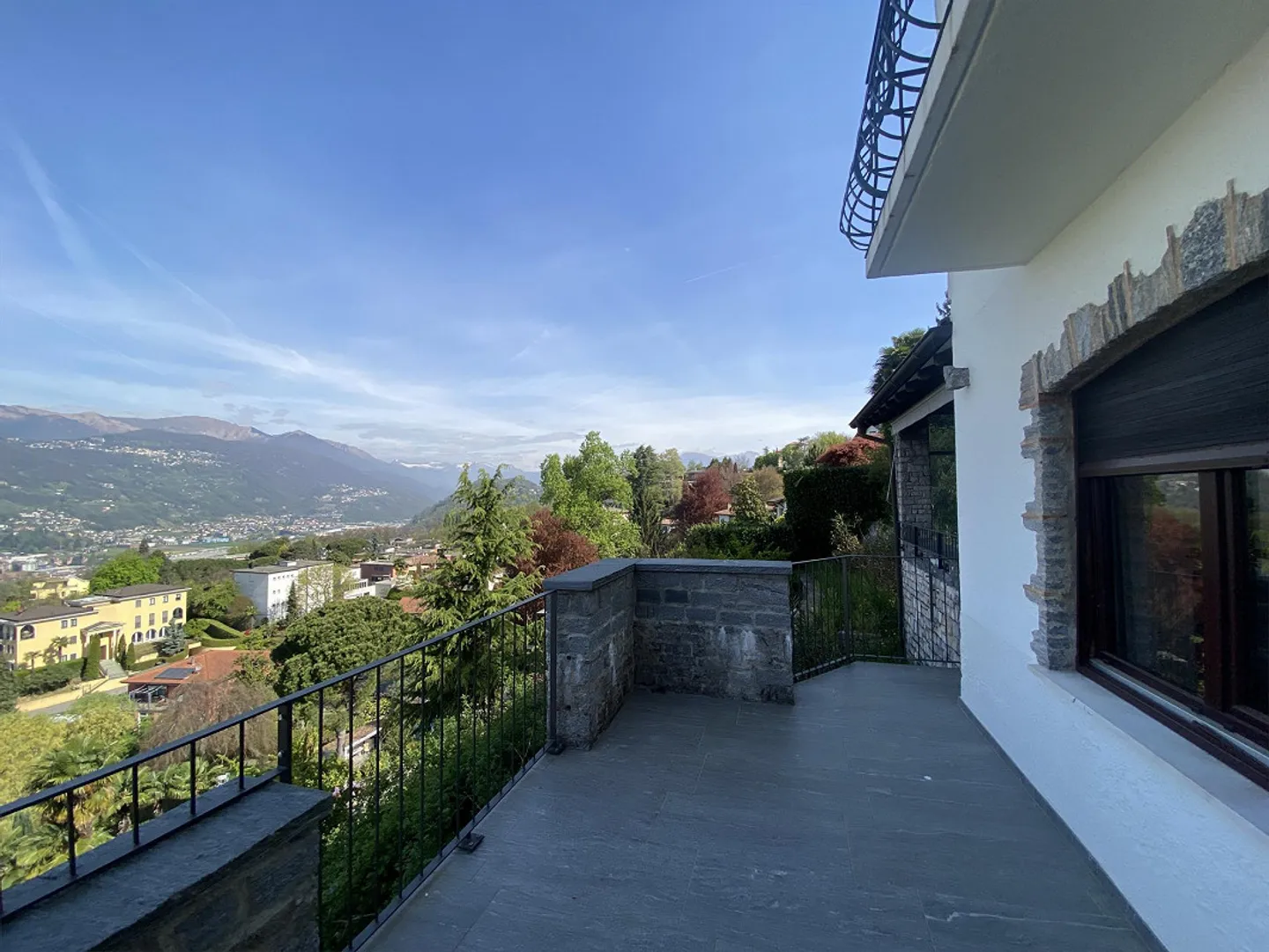 Casa Elegante con Vista Lago - Foto 12 di 13