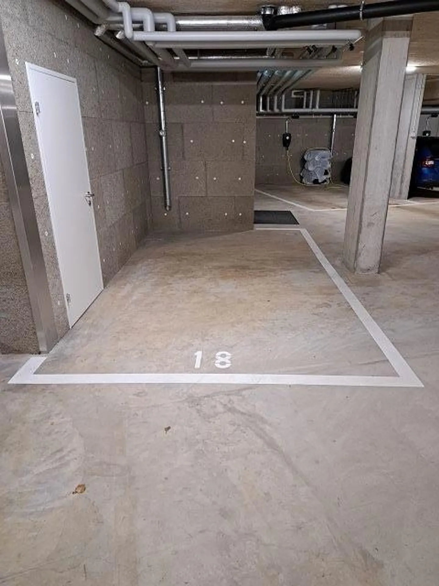 Sale of parking space in underground garage - Photo 6 of 7