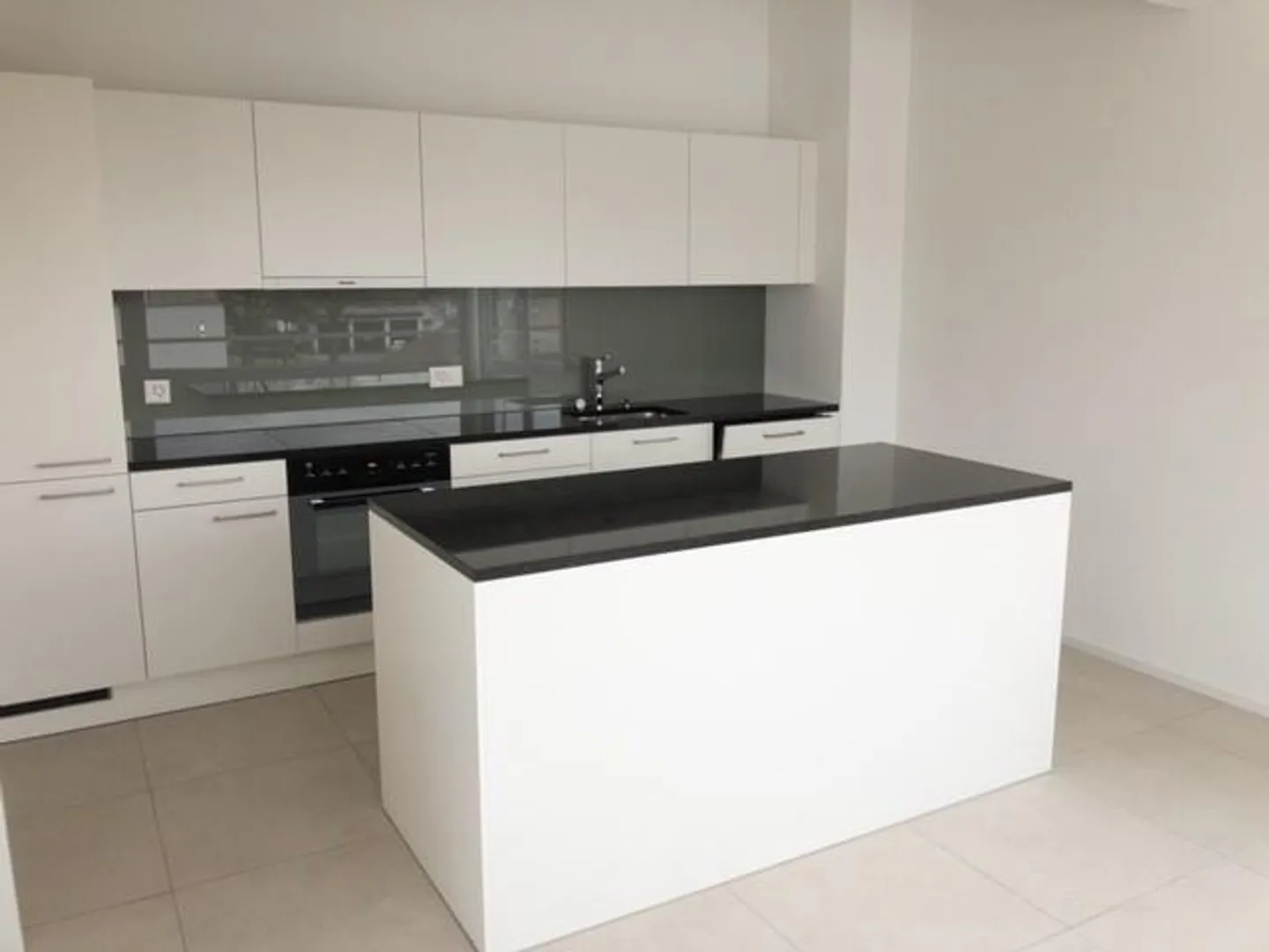 Appartement moderne avec vue verte - Photo 4 sur 10