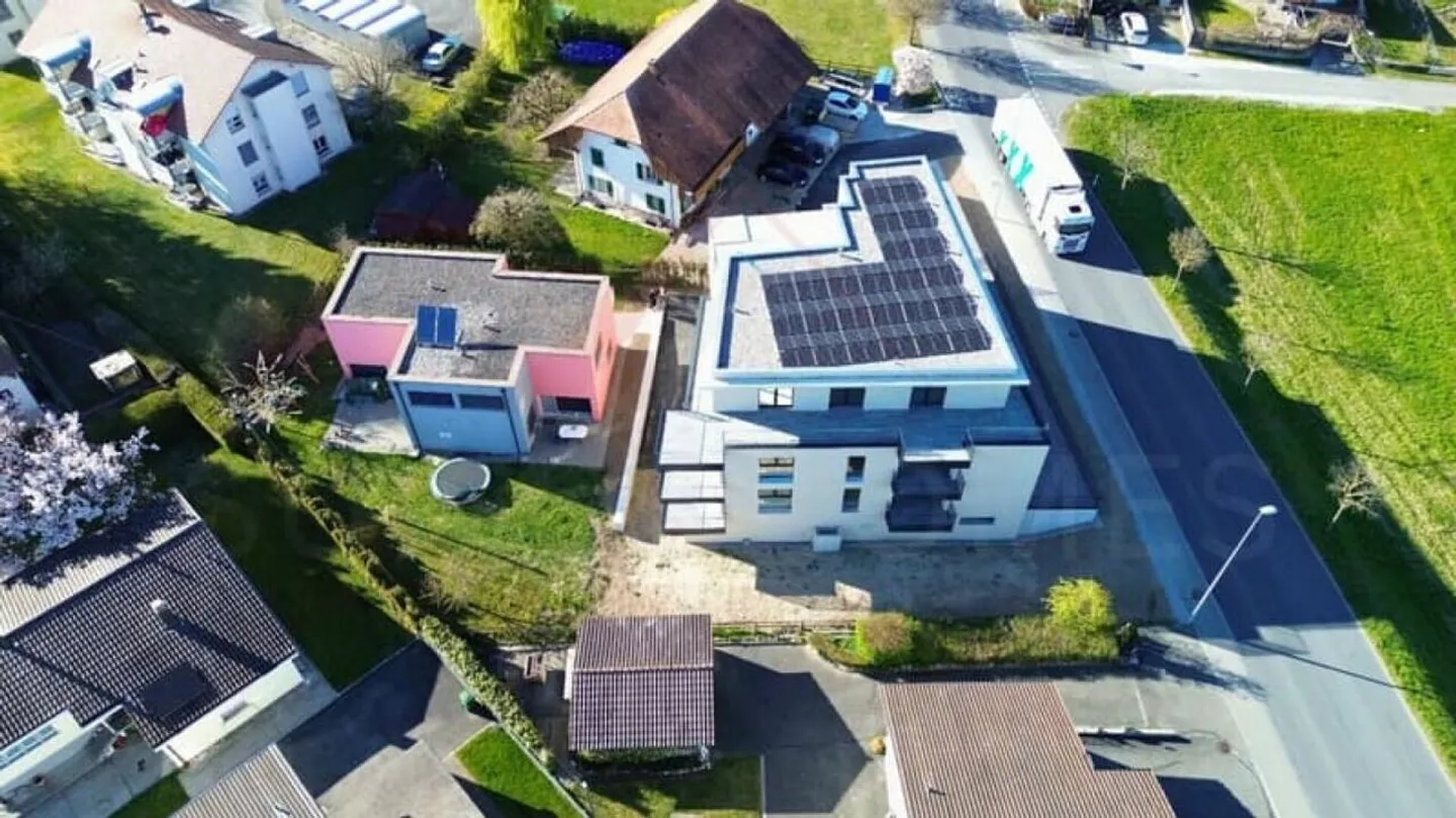 Wohnen mit Weitblick - moderne 3.5-Zimmer-Attikawohnung in Gurmels mit 45 m² Terrasse - Foto 11 von 11