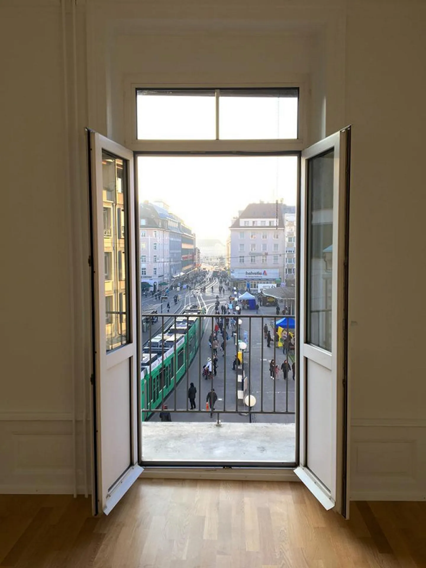 APPARTAMENTO MODERNO 2.5 STANZE DIRETTAMENTE AL CLARAPLATZ - Foto 6 di 12