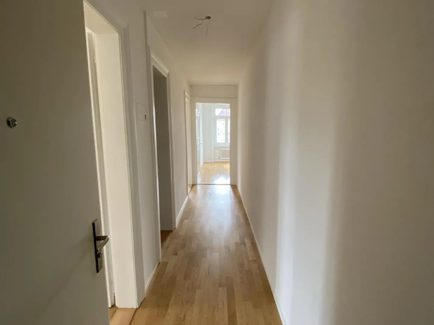 APPARTAMENTO MODERNO 2.5 STANZE DIRETTAMENTE AL CLARAPLATZ - Foto 10 di 12