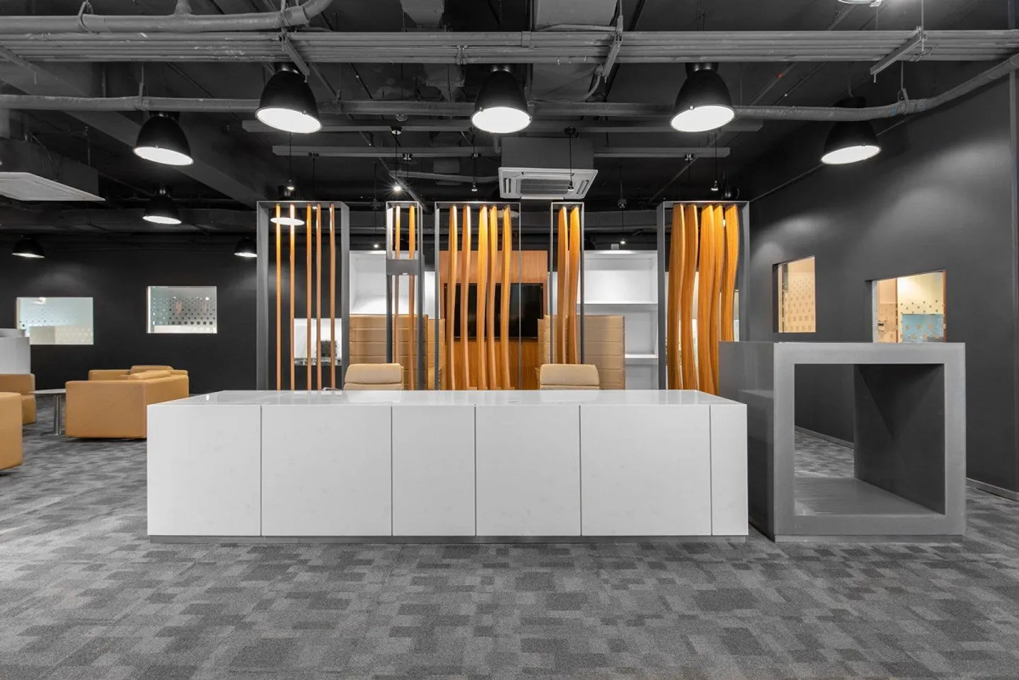 Private office space for 50 in Regus Spoom Kriens - Photo 4 of 8