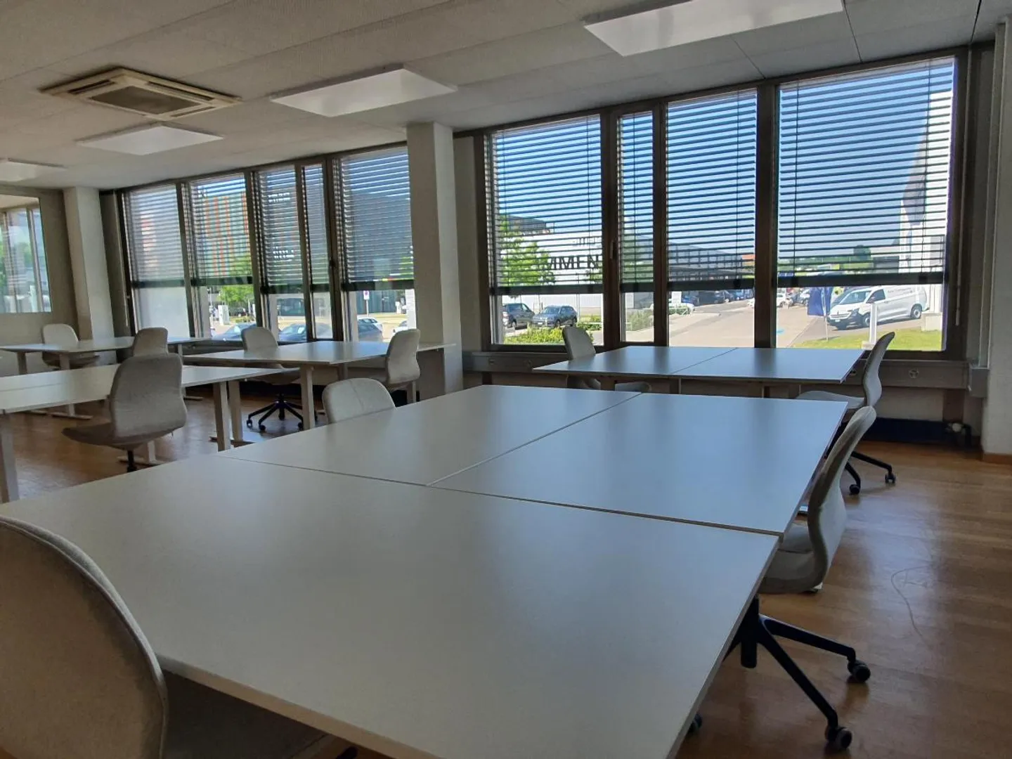 Uffici, Posti di lavoro flessibili, Posti di co-working, a 6330 Cham - Foto 2 di 6