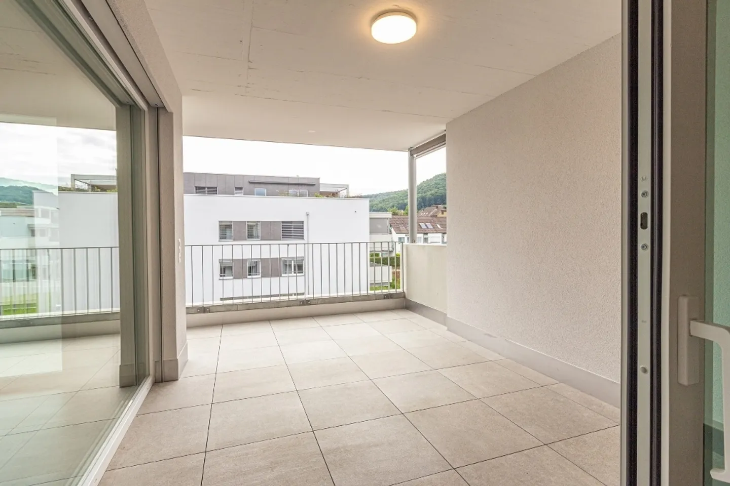 Bellissimo appartamento di 3½ stanze con area giardino - Foto 5 di 15