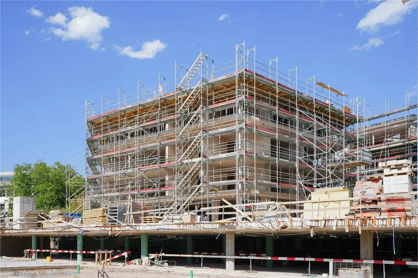 "BLAIE": Pour les amateurs d'architecture - Vie urbaine près de la gare ... - Photo 1 sur 12