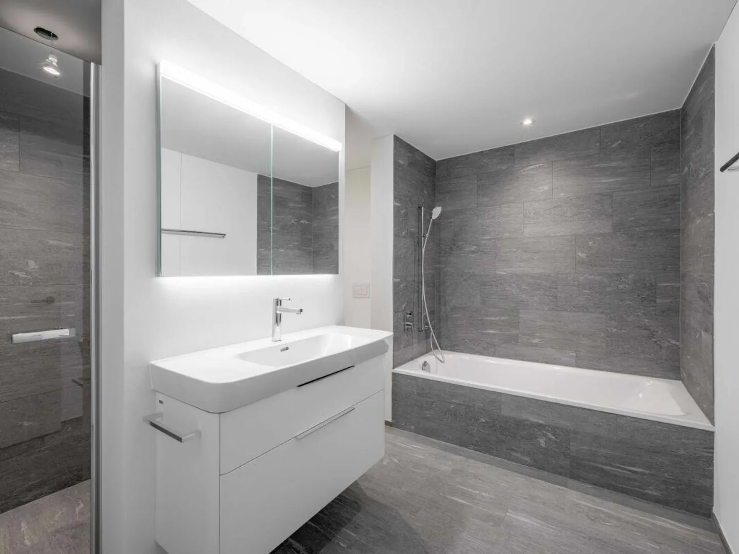 Scarletta - Garden Apartment with Panoramic View - Photo 7 of 10