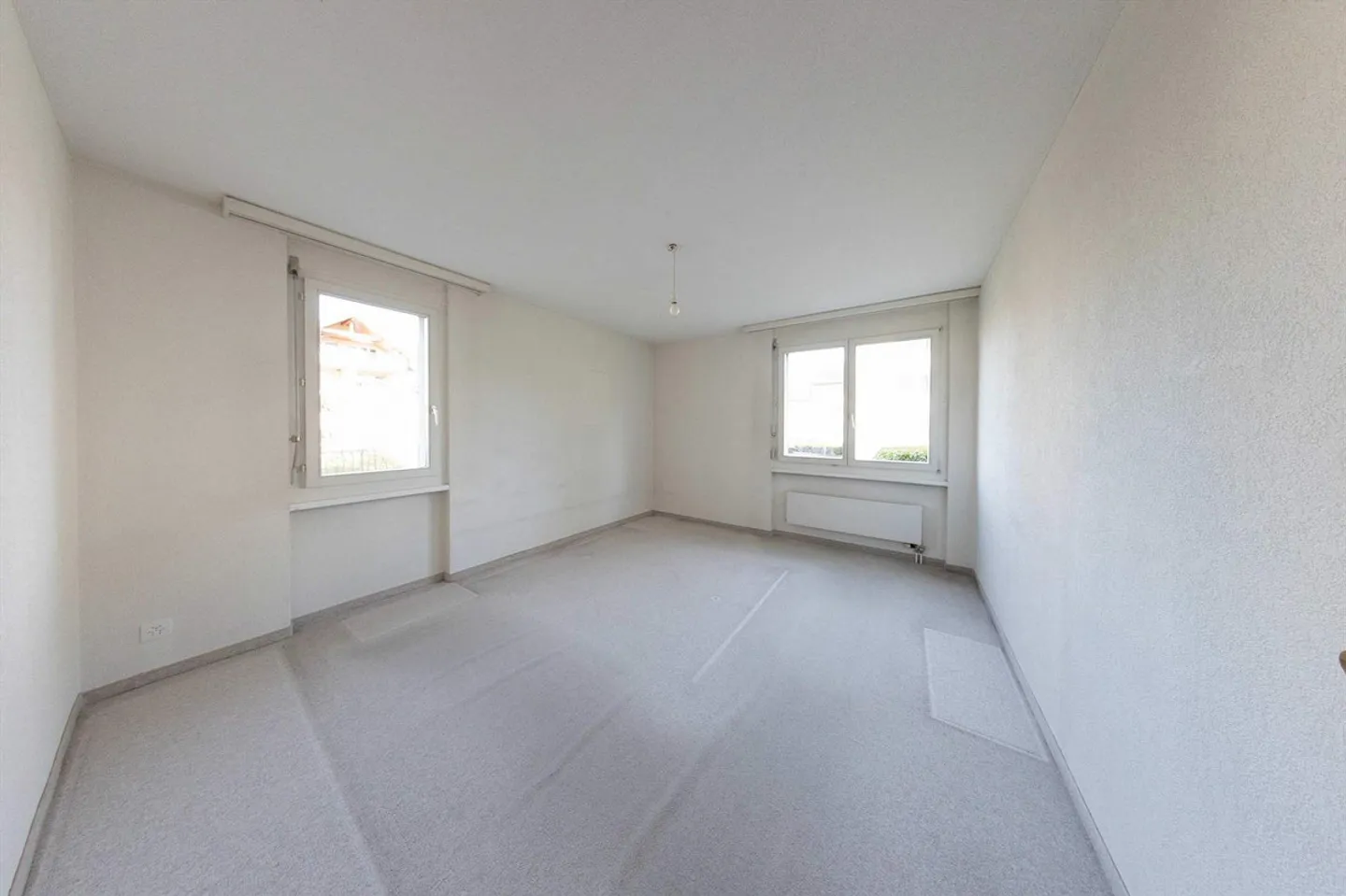 Opportunity Garden Apartment in Niederuzwil with Design Potential - Photo 8 of 11