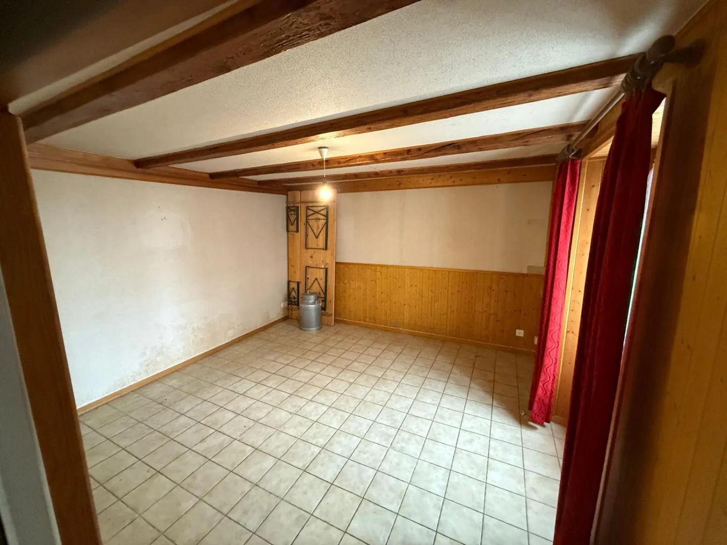 Exclusivité ? Bien avec un grand potentiel à Givrins à rénover - Photo 5 sur 13