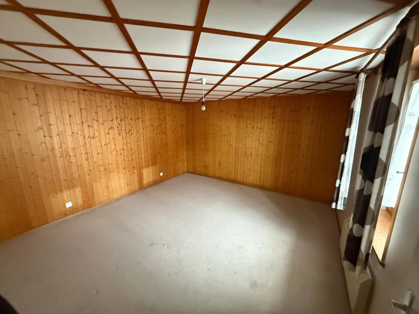Exclusivité ? Bien avec un grand potentiel à Givrins à rénover - Photo 8 sur 13