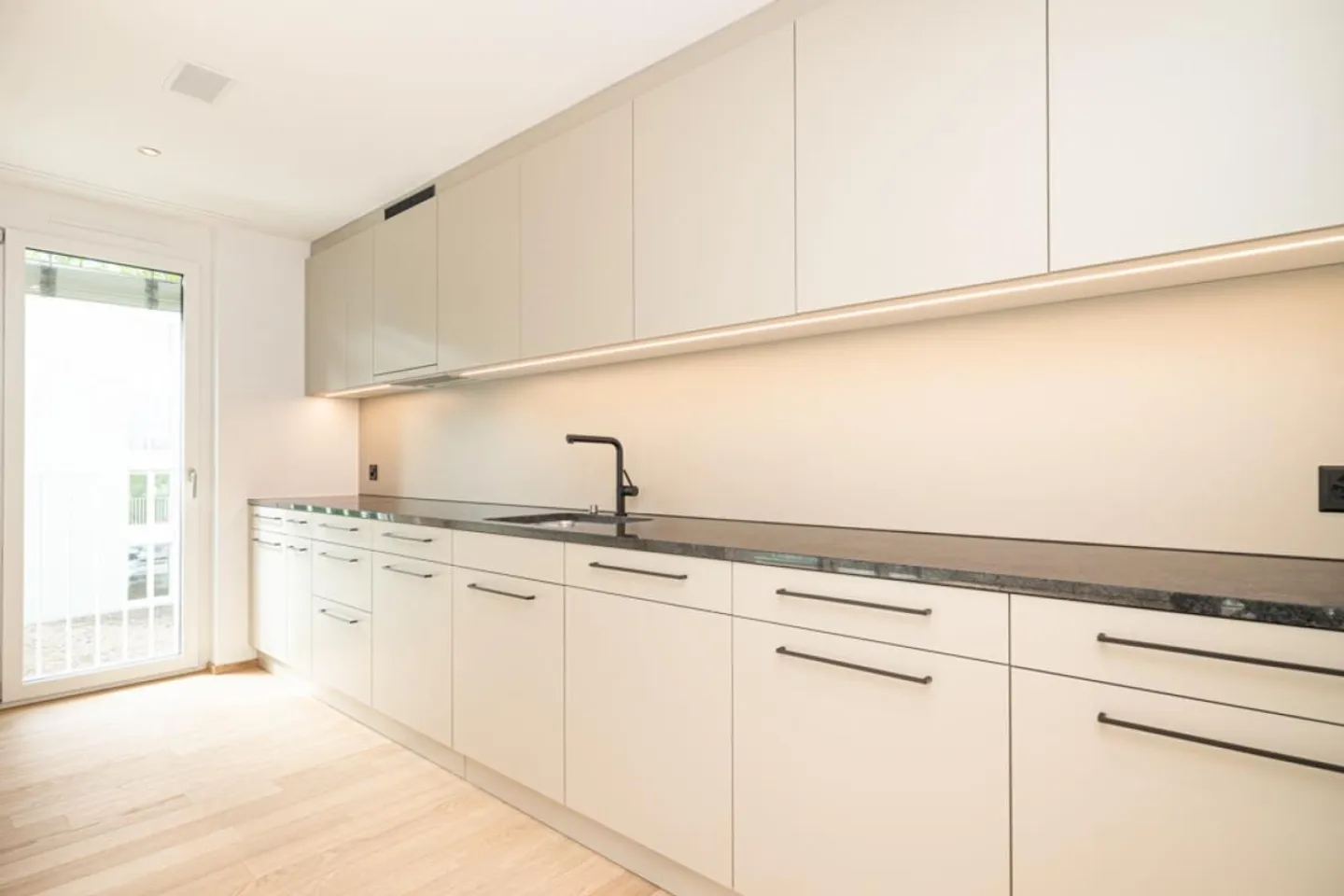 Vivre moderne dans le vert - Photo 2 sur 8