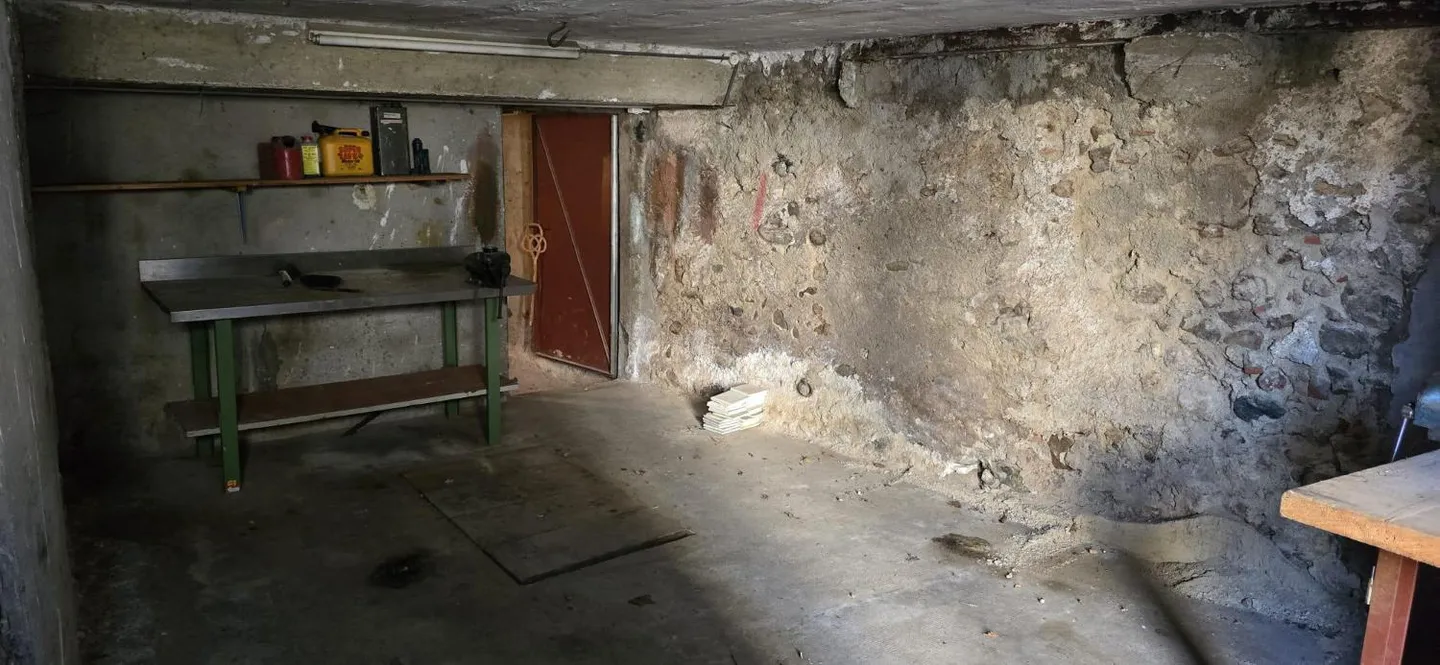 Exclusivité ? Bien avec un grand potentiel à Givrins à rénover - Photo 11 sur 13