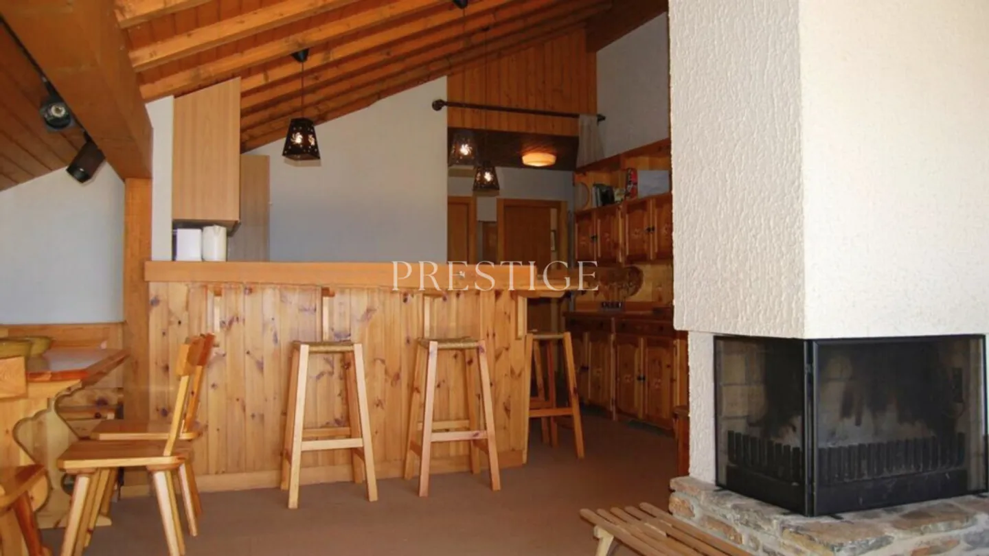 Incantevole attico di 3 locali a Crans-Montana - Foto 5 di 10