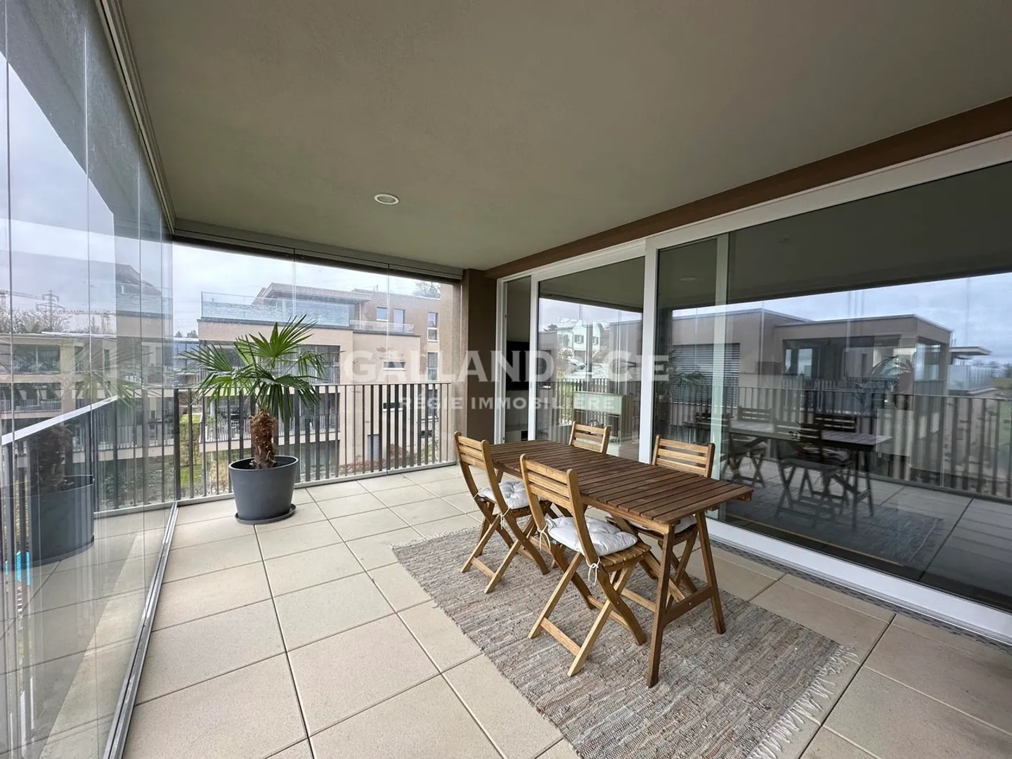 3,5 locali con grande terrazza-loggia - Foto 2 di 5