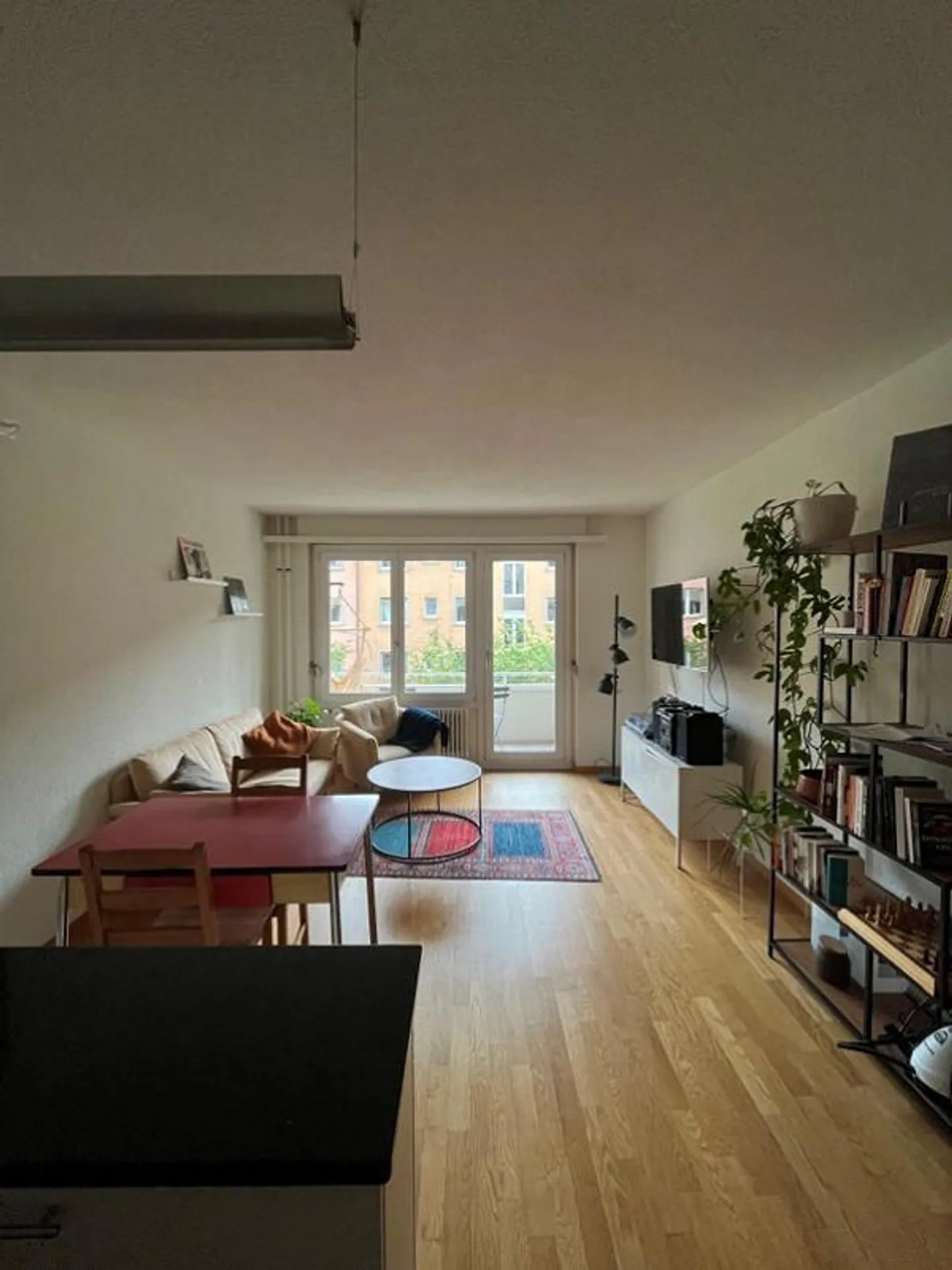 Stilvolle 3-Zimmerwohnung in Zürich - Foto 2 von 9
