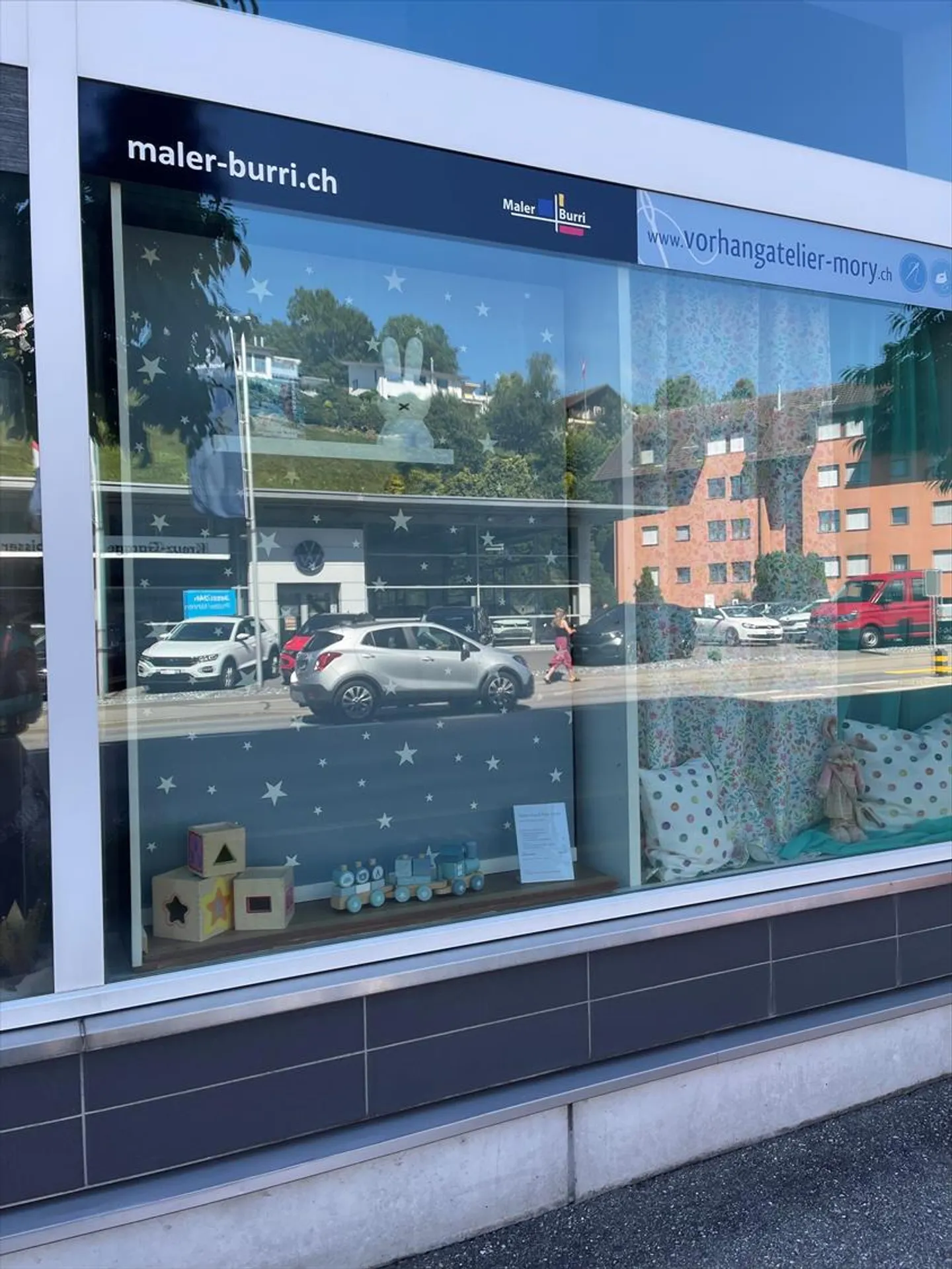 Vitrine à louer - Meilleure publicité pour votre entreprise ! - Photo 2 sur 2