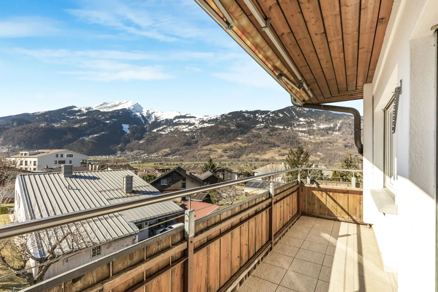 Casa a schiera affascinante in una posizione tranquilla - Foto 1 di 22