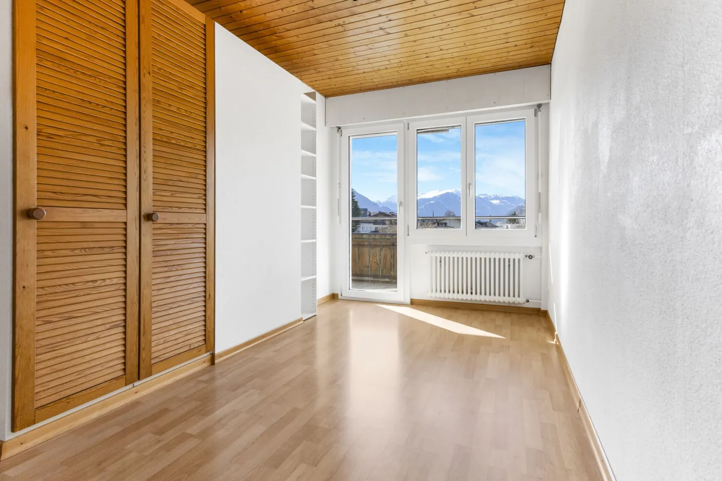 Casa a schiera affascinante in una posizione tranquilla - Foto 6 di 22