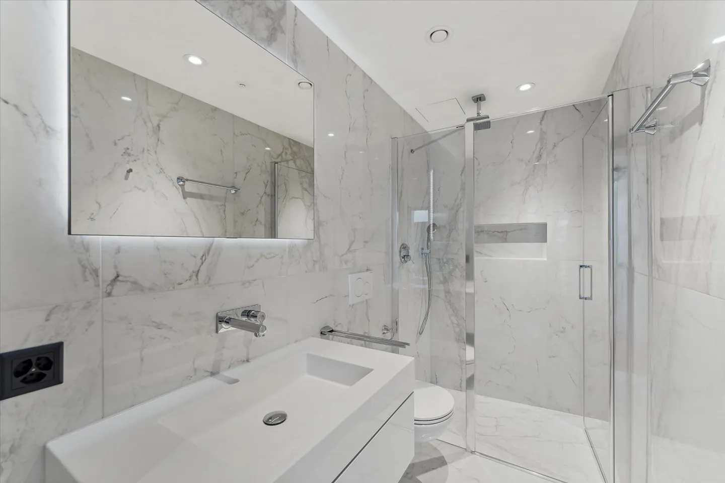 LOUER SANS CAUTION - Tower fifty five - espaces de vie métropolitains - Photo 3 sur 7