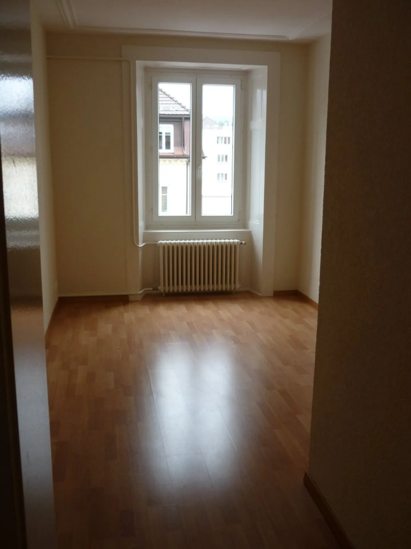 00457 - Appartamento 4 stanze - Jardinière 43 - La Chaux-de-Fonds - Foto 3 di 4