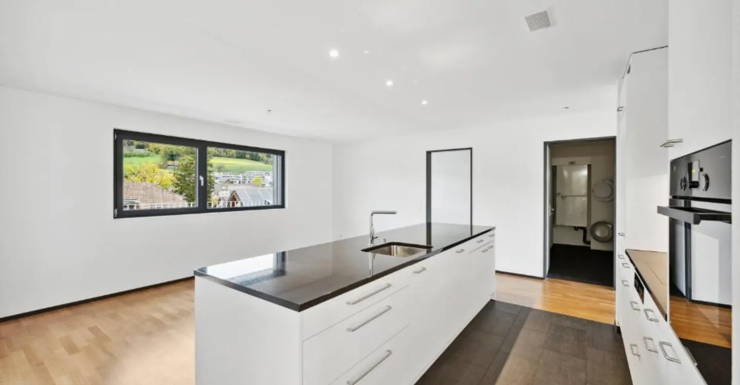 RENT WITHOUT DEPOSIT - spacious apartment with plenty of sun - Photo 5 of 8