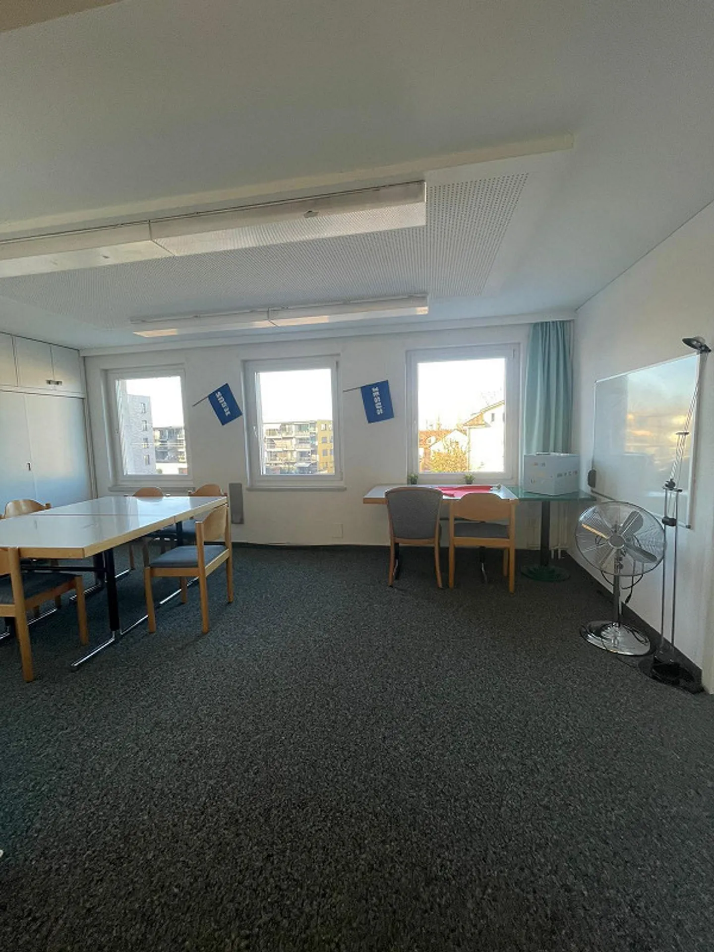 Ideal for clubhouse, association, event, seminar with plenty of parking available - Photo 11 of 13