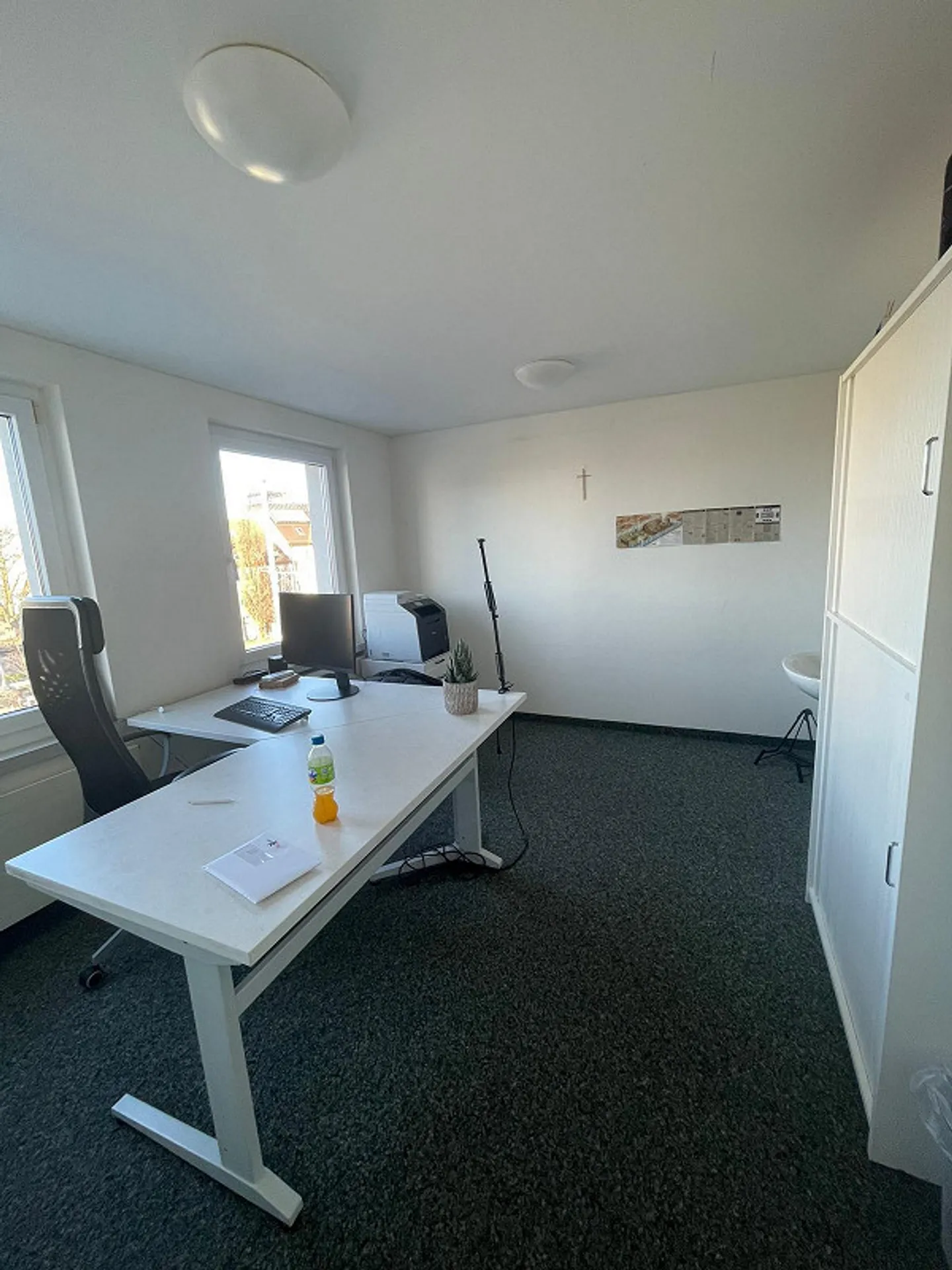 Ideal for clubhouse, association, event, seminar with plenty of parking available - Photo 12 of 13