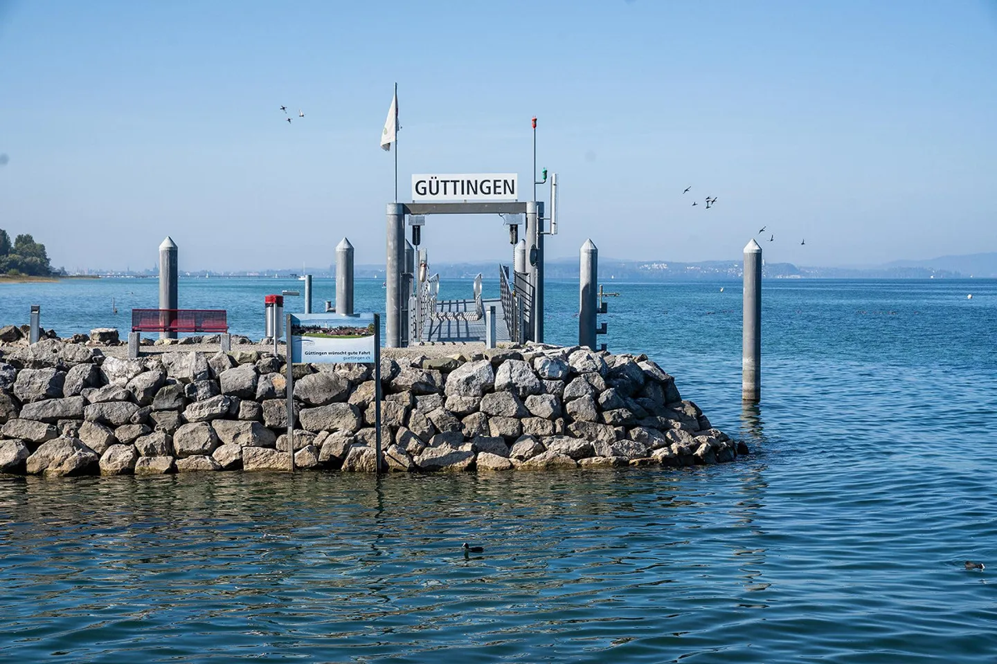 Votre retraite au-dessus des toits - avec une vue imprenable sur le lac - Photo 8 sur 9