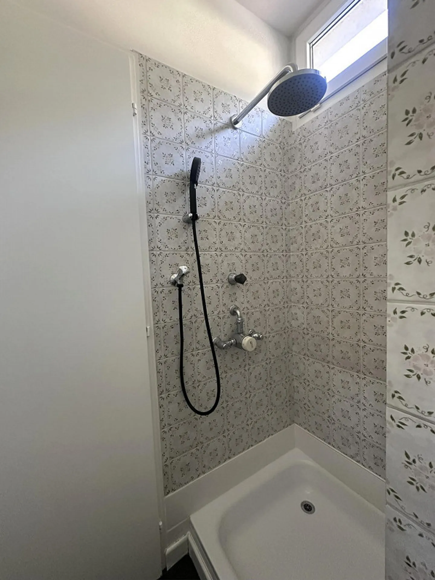 3 ½ rooms with lake view in Muralto - Photo 21 of 23
