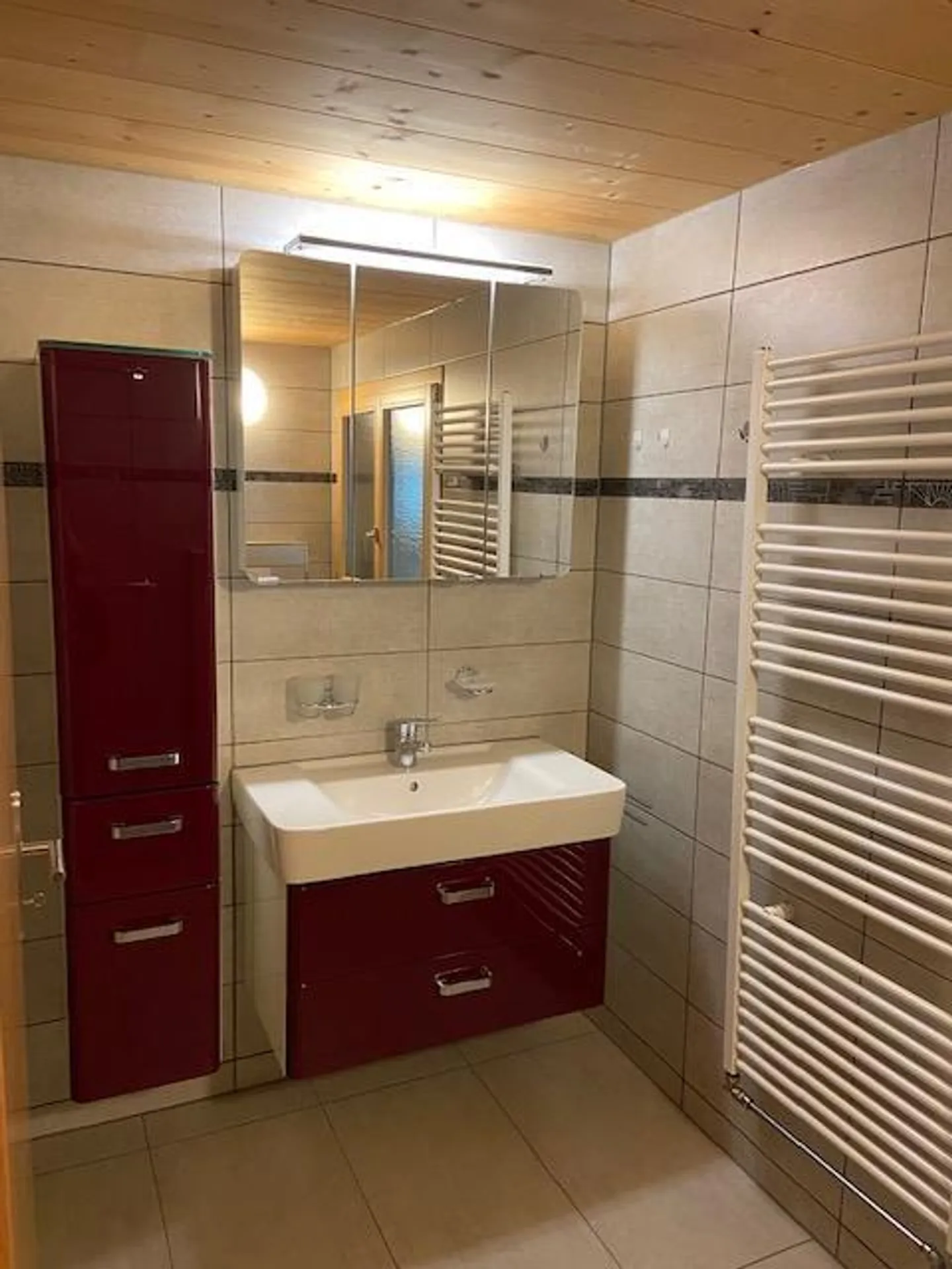 Sonniger 4.5 Zimmer-Hausteil - Foto 4 von 17