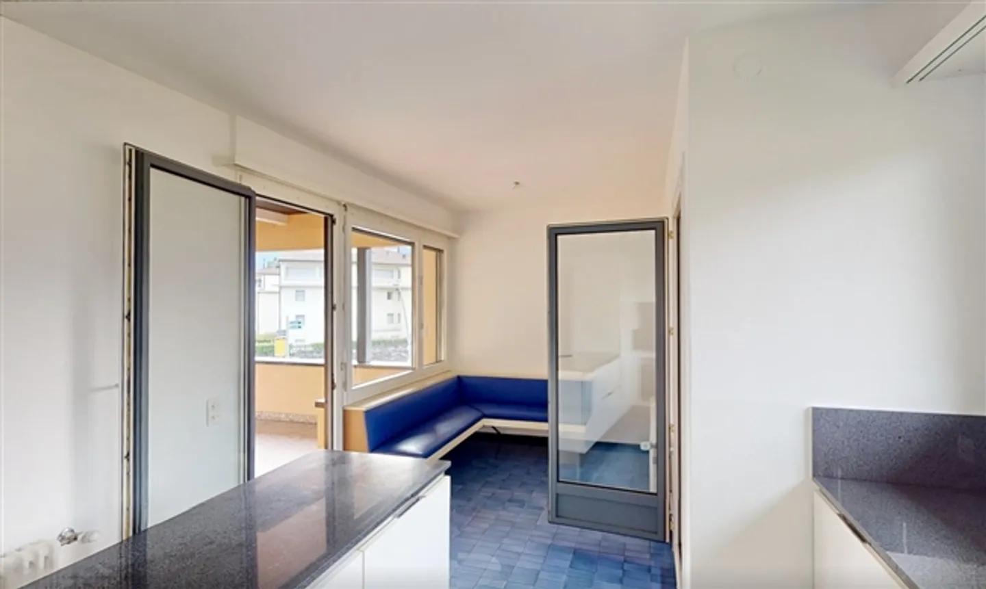 «5.5 Zi.- Attikawohnung im Herzen von Ascona» - Foto 7 von 15