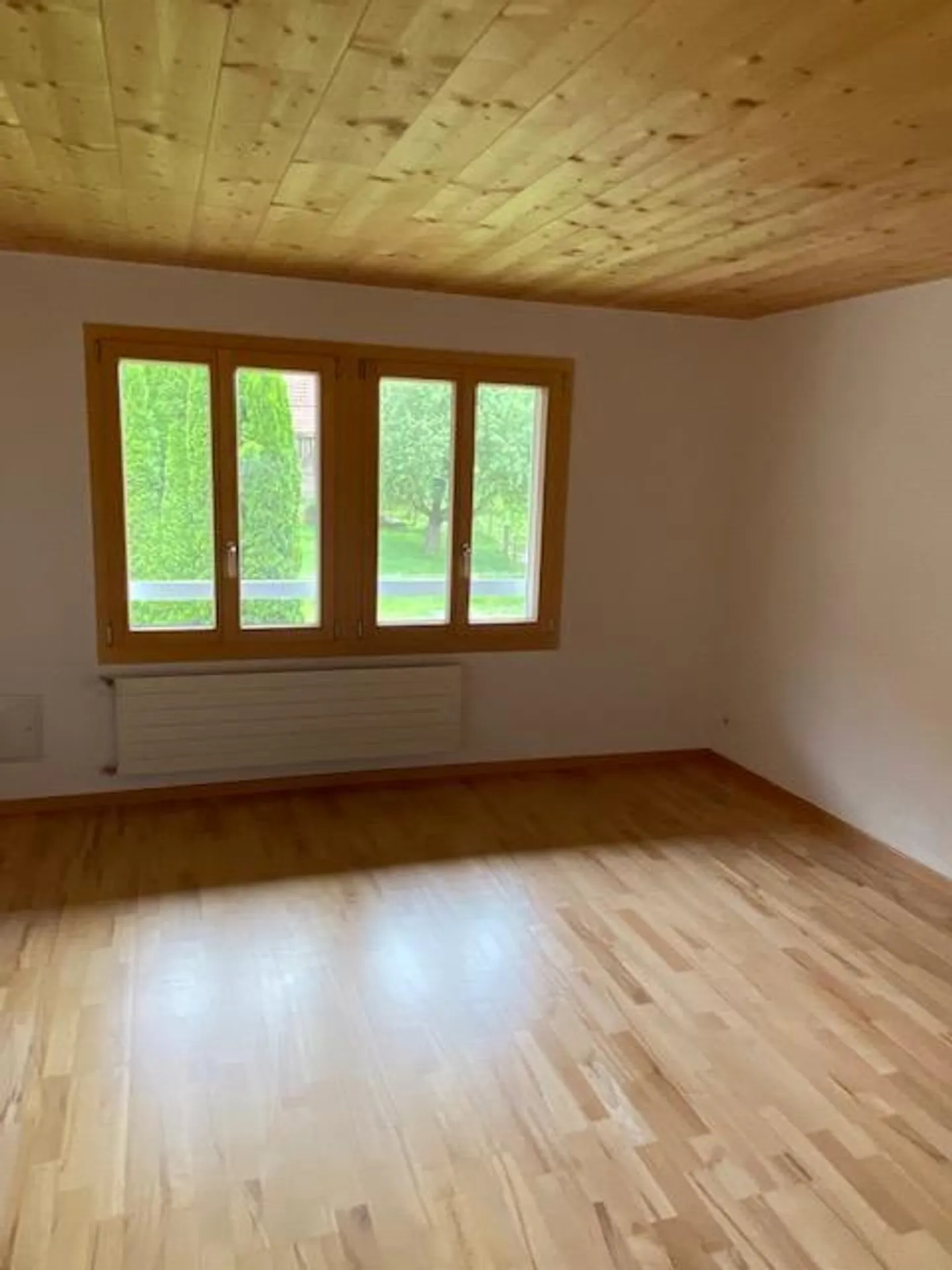 Sonniger 4.5 Zimmer-Hausteil - Foto 8 von 17