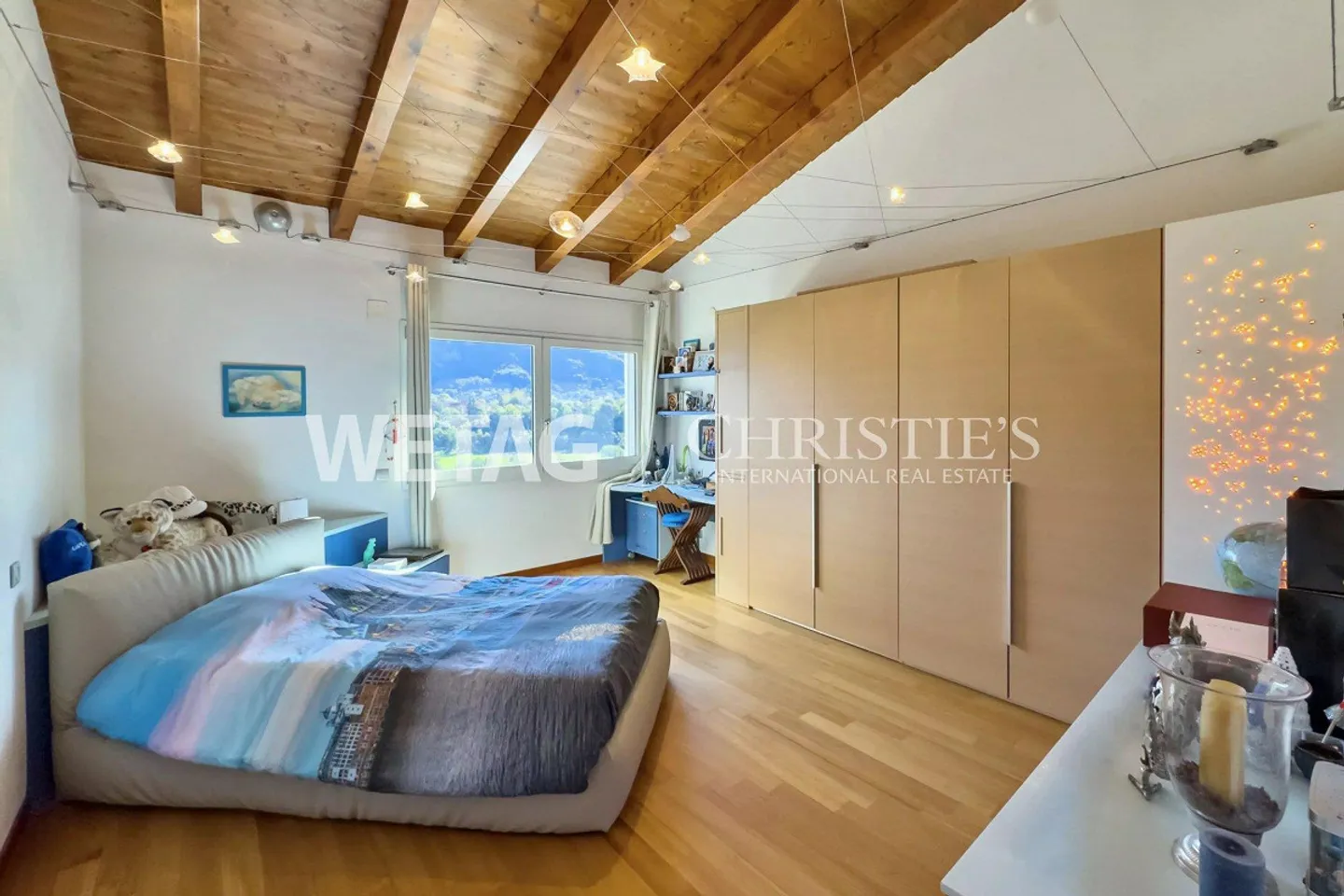 Villa moderna con piscina, giardino e vista sul Lago di Muzzano a Lugano-Breganzona in vendita, possibile anche come seconda casa - Foto 9 di 13