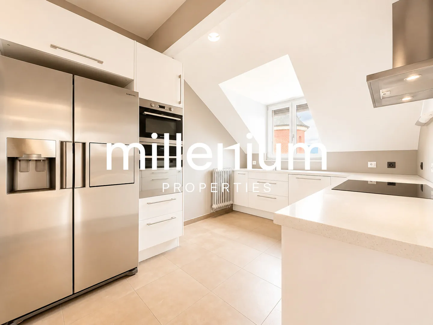 Magnificent 5-room penthouse apartment - Photo 6 of 13