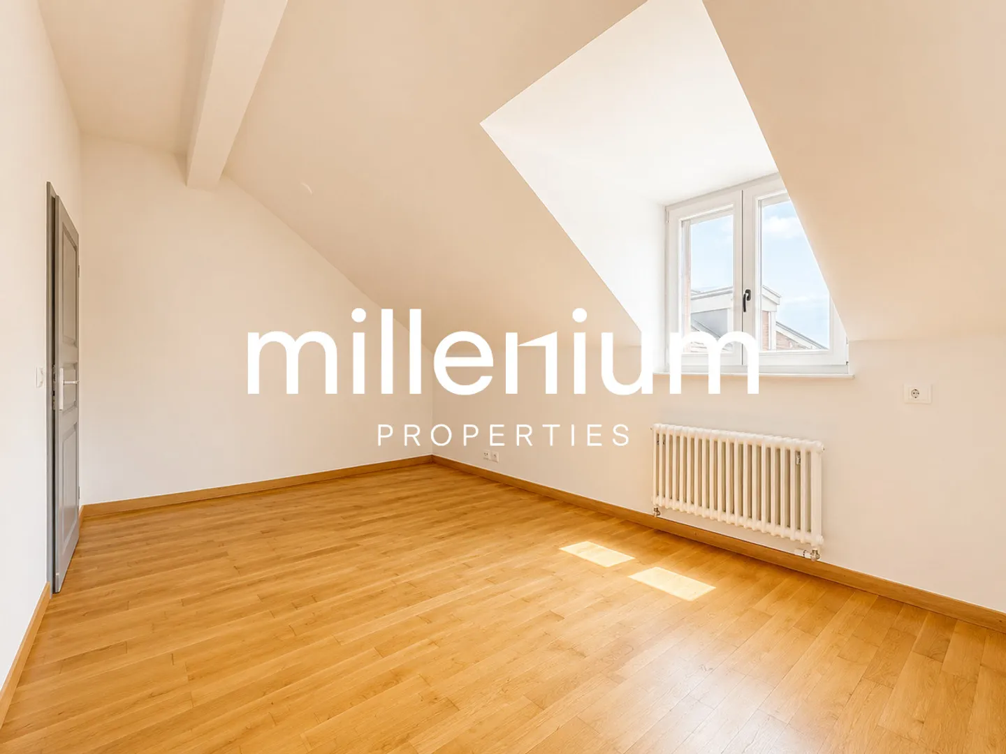 Magnificent 5-room penthouse apartment - Photo 8 of 13