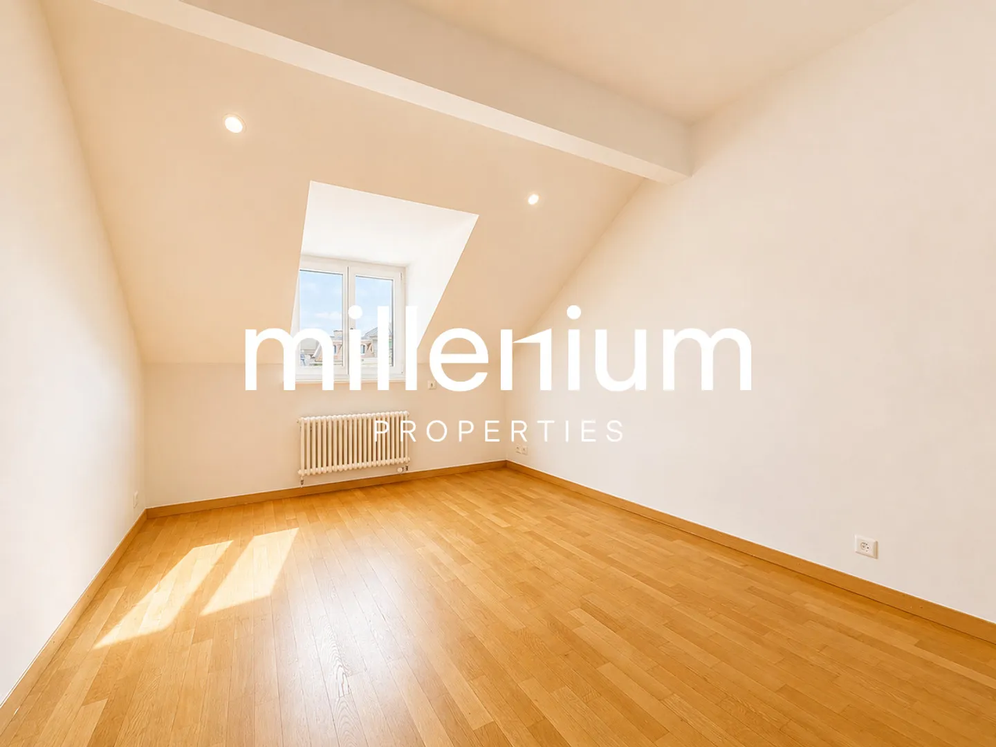 Magnificent 5-room penthouse apartment - Photo 10 of 13