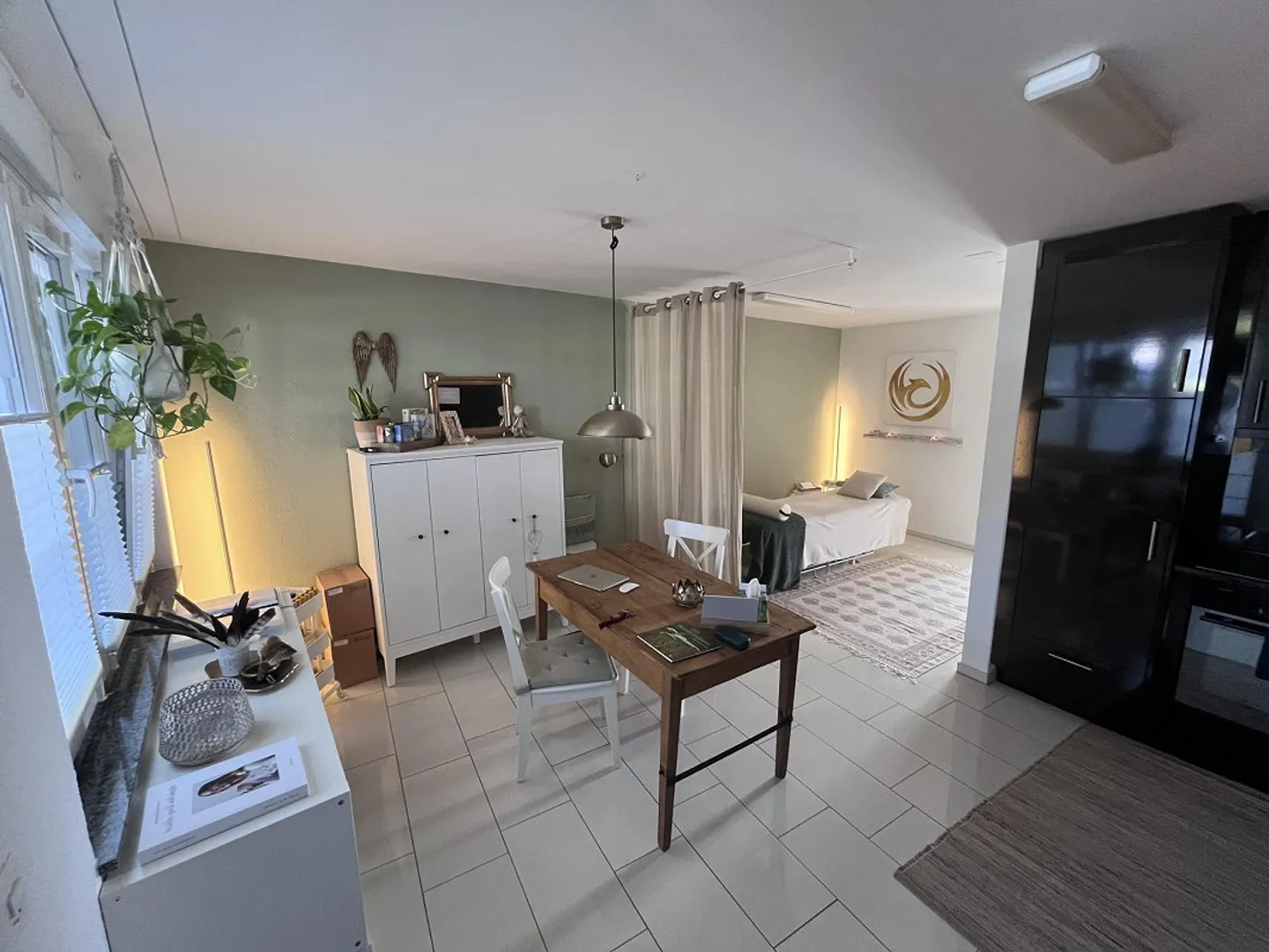Ampie moderne stanze per studio al piano terra - Foto 1 di 16