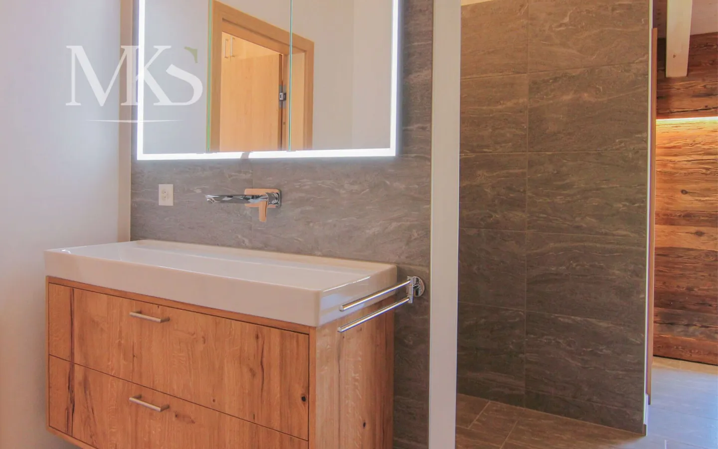 Exklusives Einfamilienhaus in Reckingen - Wohnen, wo das Goms am schönsten ist - Foto 12 von 20