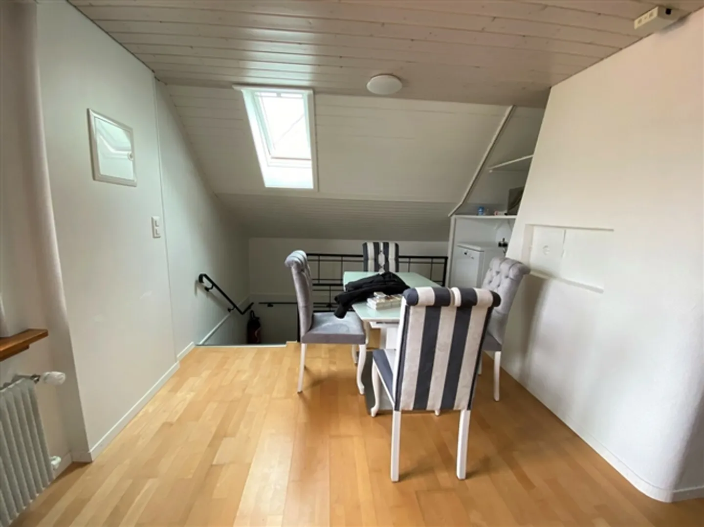Appartement de 4 pièces à louer au 1er / 2ème étage - Photo 5 sur 7