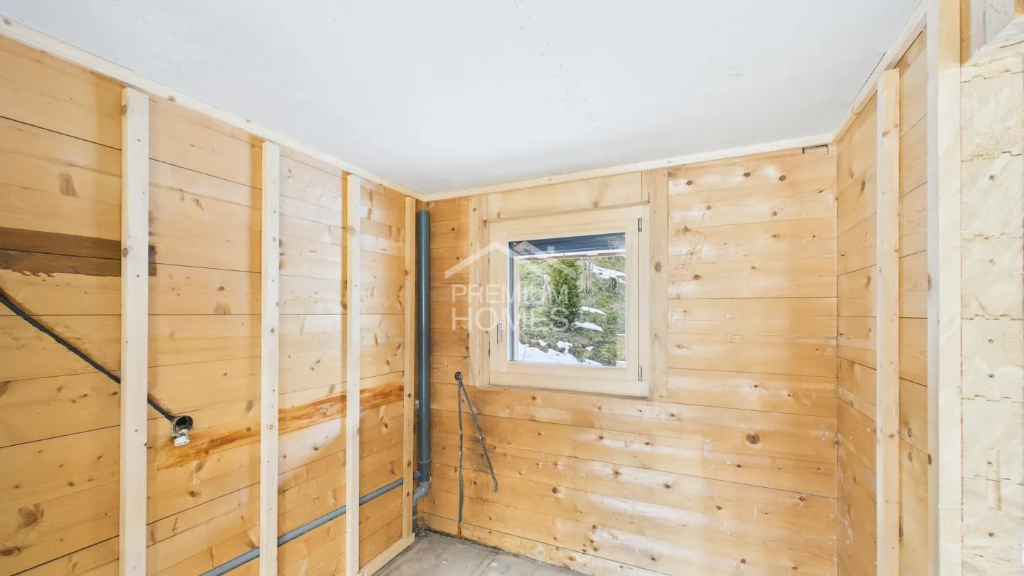 Stunning Chalet with Mountain Views - Photo 7 of 13