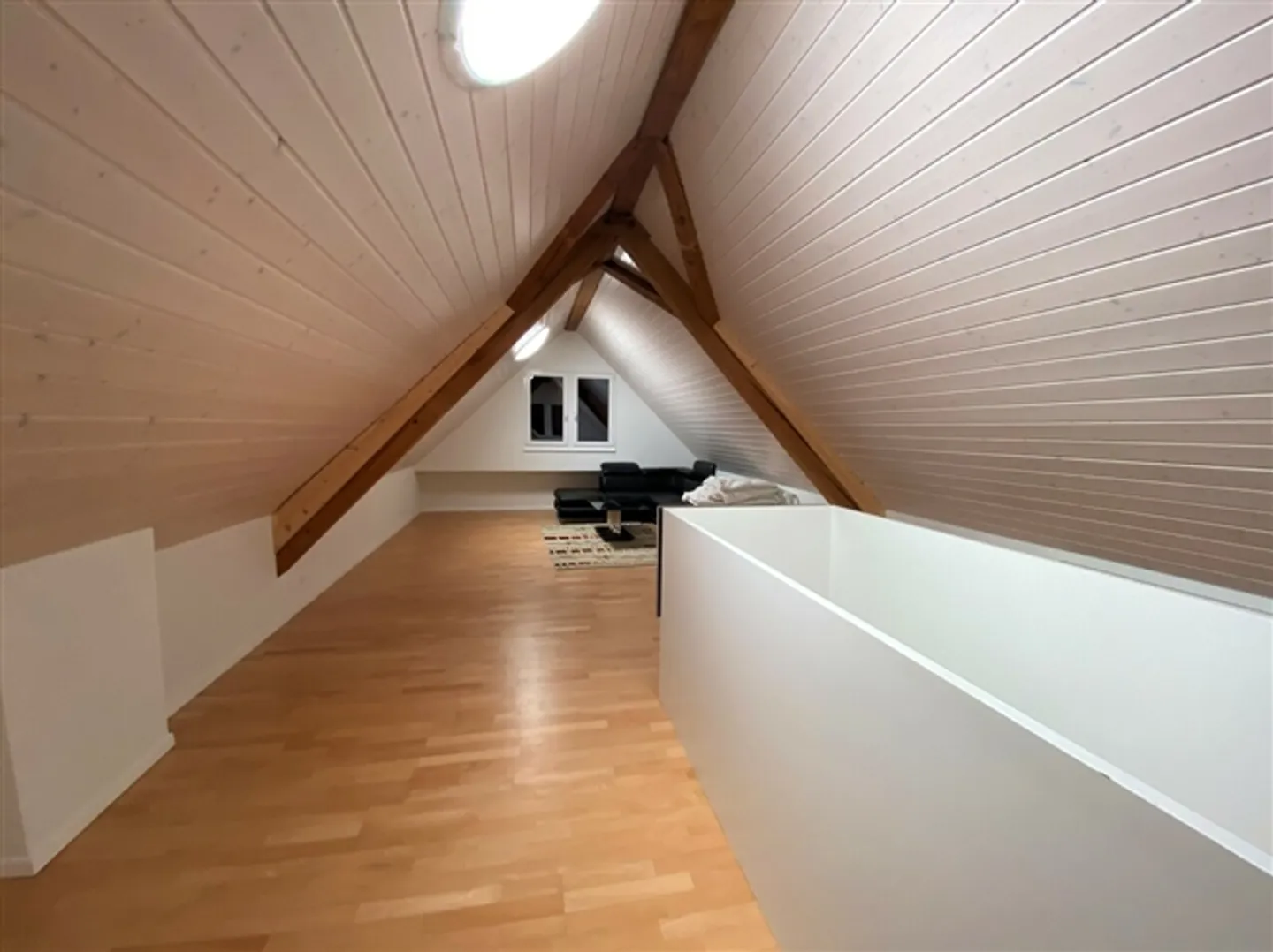 Appartement de 4 pièces à louer au 1er / 2ème étage - Photo 7 sur 7