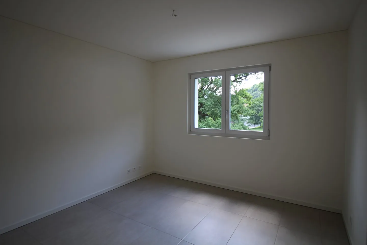 LUGANO PAMBIO-NORANCO - 4.5-ROOM APARTMENT FOR RENT - Photo 5 of 11