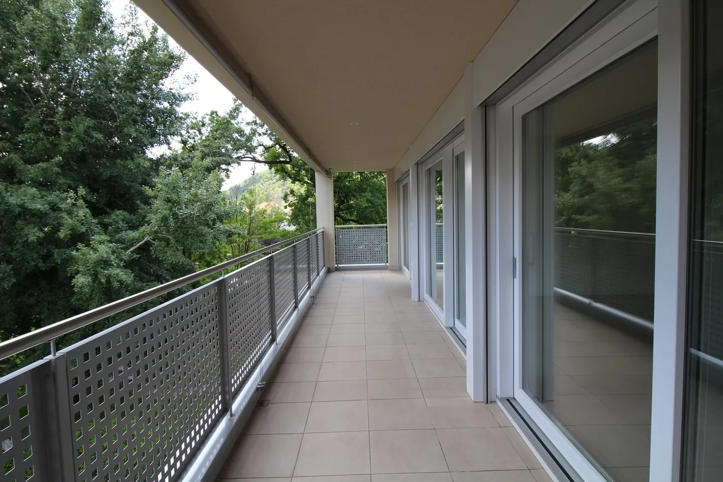 LUGANO PAMBIO-NORANCO - 4.5-ROOM APARTMENT FOR RENT - Photo 10 of 11