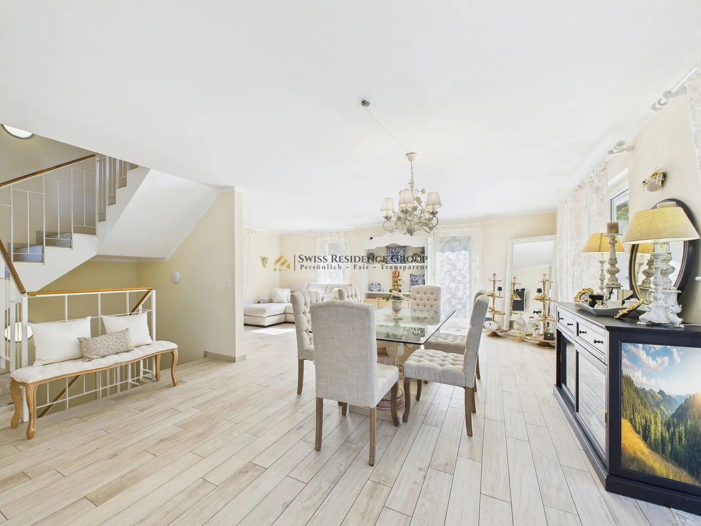 Vivere con stile e garanzia di benessere - con una fantastica vasca idromassaggio! - Foto 5 di 18
