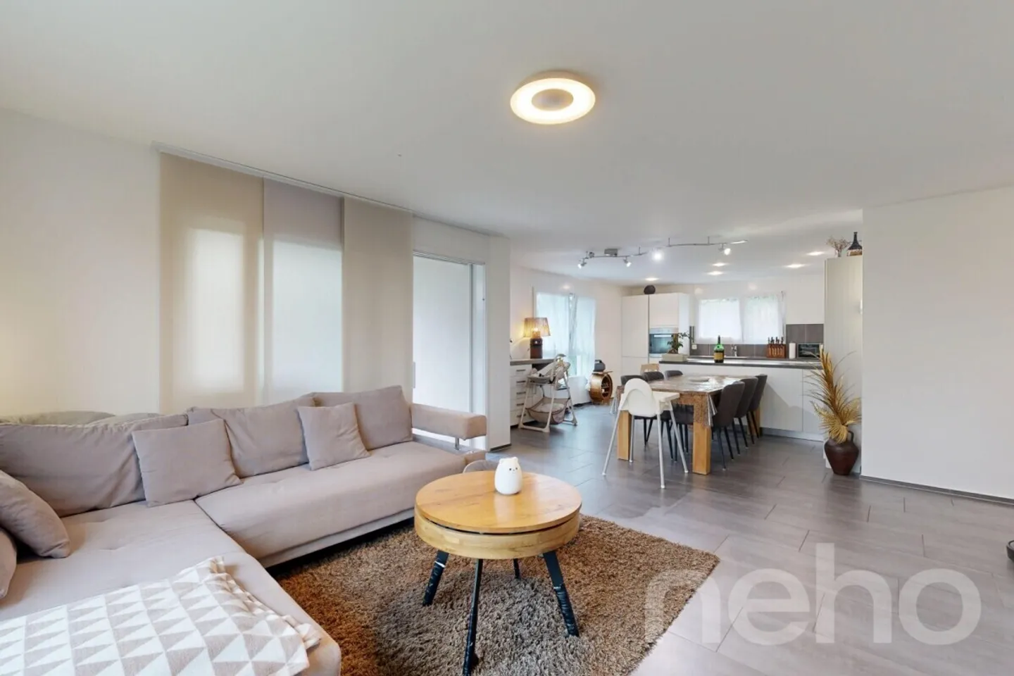 A bright apartment with garden in a peaceful setting! - Photo 1 of 13