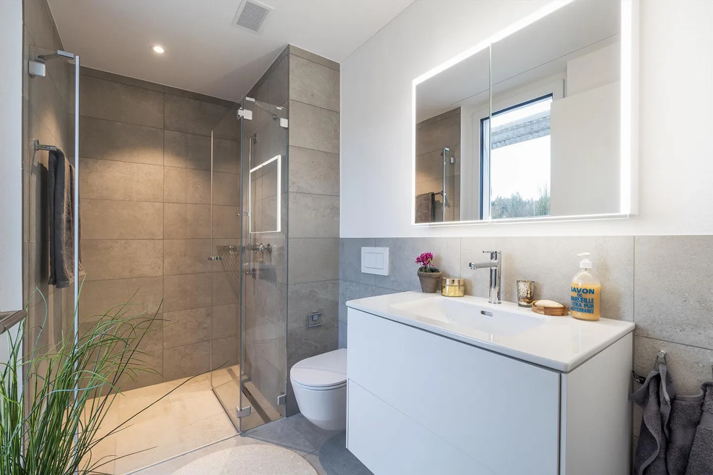 Family-friendly terraced single-family house with exclusive garden area - Photo 5 of 10