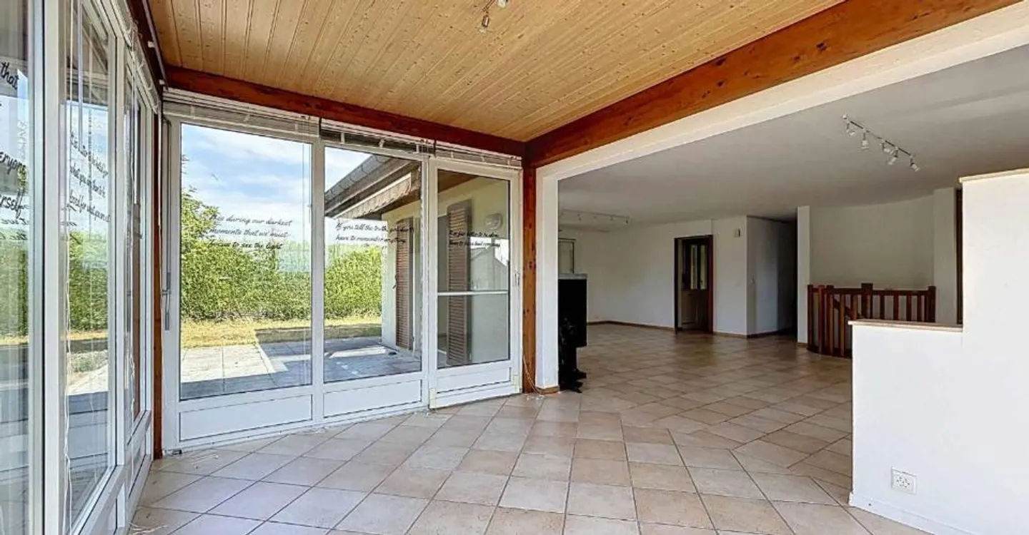 Ein gemütliches Haus im Herzen von Pailly - Foto 3 von 13
