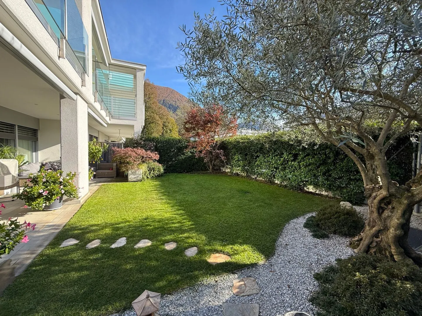 3,5-Zimmer-Wohnung mit privatem Garten - Foto 1 von 13